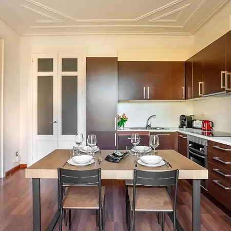 Plaza Urquinaona Cozy And Comfortable Apartamento Barcelona